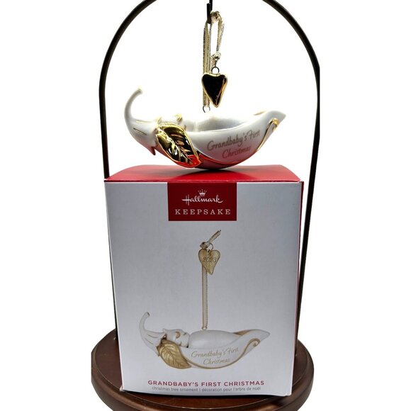 Grandbabys Babies First Christmas Hallmark Keepsake Ornament 2023 Grandchild 202 - Picture 3 of 12